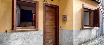 Holiday Apartment 'Foresteria al Cantun' with Wi-Fi