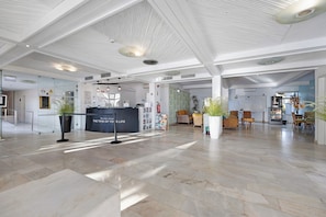 Hall