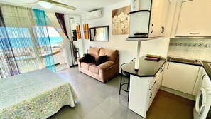 1 bedroom, iron/ironing board, free WiFi, bed sheets - Bulto Carihuela directly by the Beach with Sea View & Balcony (Torremolinos)