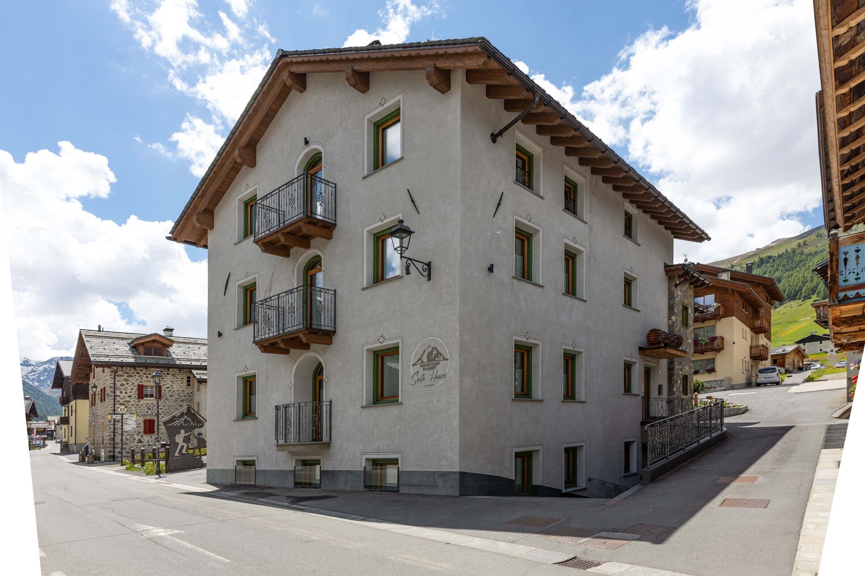 Esterni
