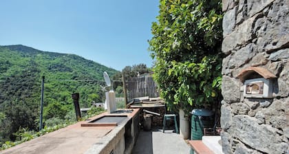Bed and Breakfast 'Gocce Di Cristallo' con vistas al mar, Wi-Fi y aire acondicionado