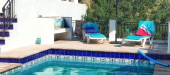 Pet-Friendly Villa 'Algarrobo Azul' with Sea View, Pool, Garden, A/C & Wi-Fi