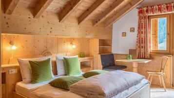 2 camere, Wi-Fi gratuito, lenzuola