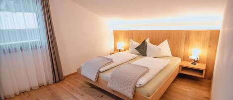 2 habitaciones, wifi gratis y ropa de cama