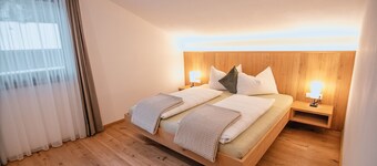 Apartment 'Zum Sonnentor - Pinus' with Mountain View, Balcony & Wi-Fi