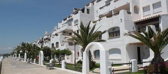 Appartement "Sea Breeze" avec terrasse, jardin partagé et Wi-Fi