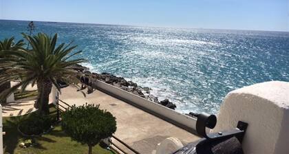 Apartment 'Sea Breeze' with Terrace, Shared Garden & Wi-Fi