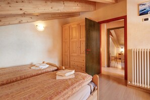 2 bedrooms, free WiFi, bed sheets - Apartment Baita Bruno Fior di Loto with Mountain View, Garden and Wi-Fi (Livigno)