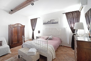 1 غرفة نوم وواي فاي مجانًا وملاءات أسرّة