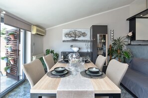 Dining - Apartment 2145/50456 (Istria - Fažana), 50m from the beach (Fažana)