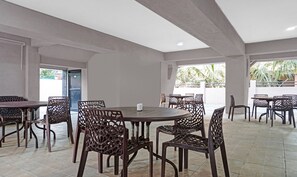 Restaurant - Treebo Atithi Corporate Stay Baner IT Hub (Pune)