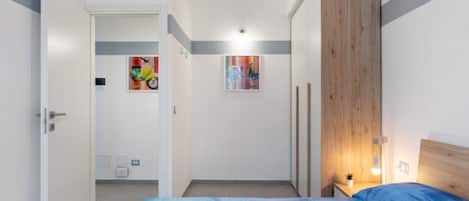 1 chambre, fer et planche Ă repasser, lit parapluie, Wi-Fi