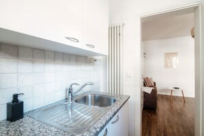Interior - Studio apartment a few steps from Piazza Grande and the lakefront (CITY 1) (Locarno)