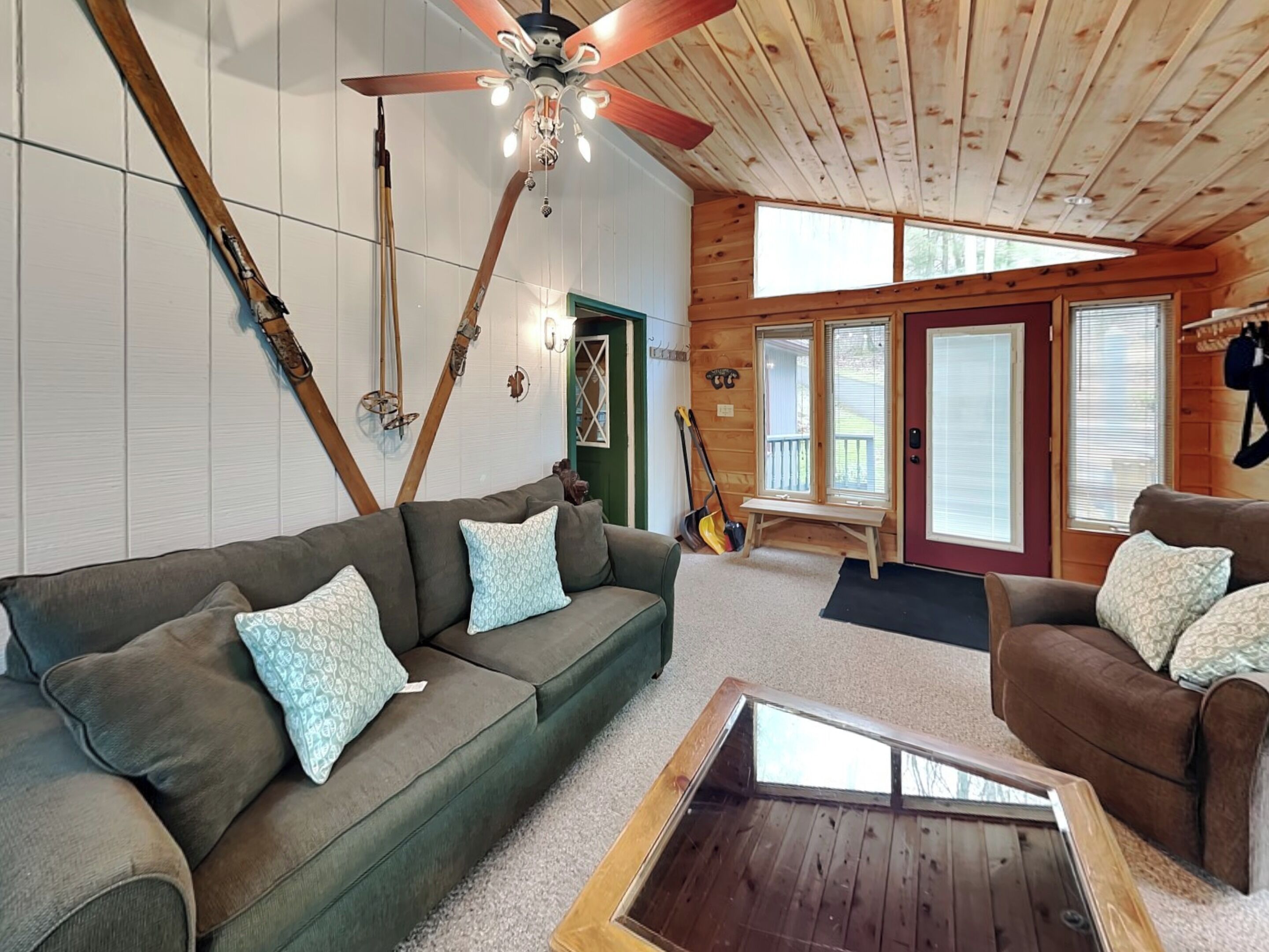 House (3 Bedrooms) | Property amenity