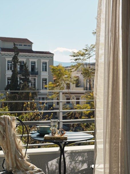 Athens City View Urban Suites - Image 21