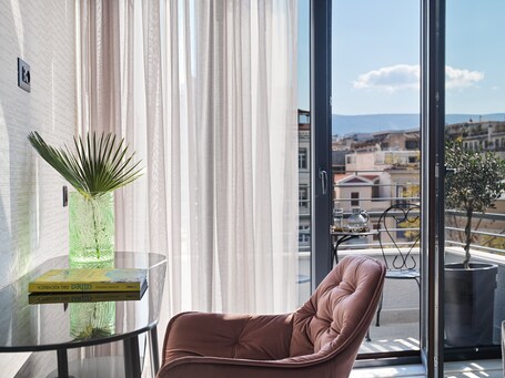 Athens City View Urban Suites - Image 4