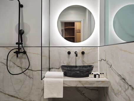 Athens City View Urban Suites - Image 11