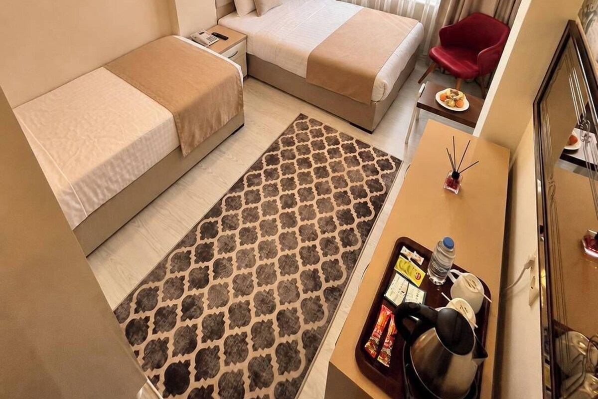 Standard Twin Room, Sea View | Egyptian cotton sheets, premium bedding, in-room safe, desk