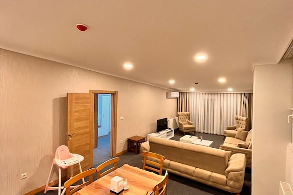 Exclusive Penthouse, 1 Bedroom | Living area