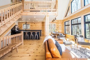 House (4 Bedrooms) | Property amenity