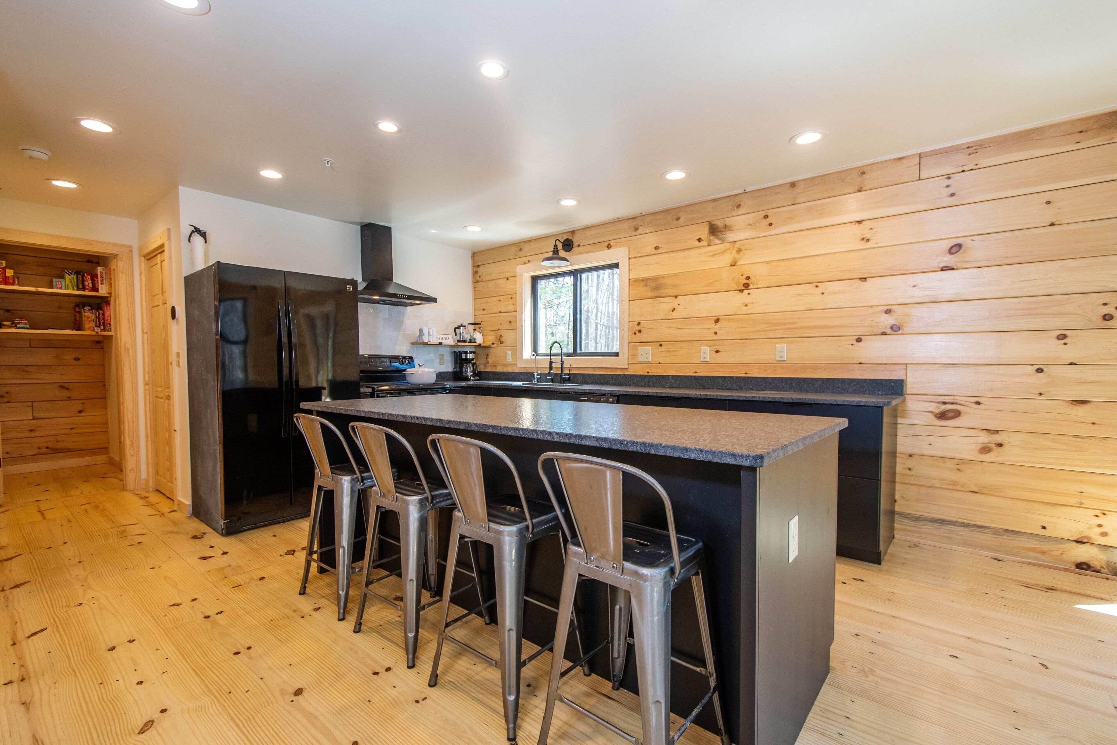 House (4 Bedrooms) | Property amenity
