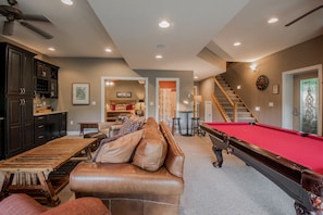 House (4 Bedrooms) | Property amenity
