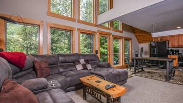 House (3 Bedrooms) | Property amenity