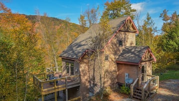 House (3 Bedrooms) | Front of property