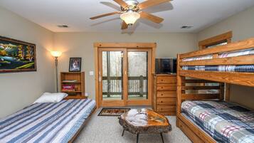 Casa (3 Bedrooms) | Servicio de la propiedad