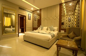 Kamar Double atau Twin Deluks | Meja kerja, Wi-Fi gratis, dan seprai linen