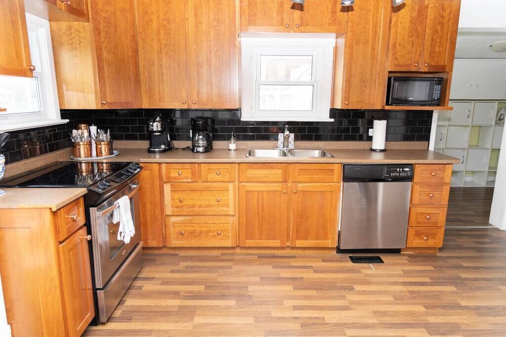 Maple & Oak - Steps to everything in Wellington