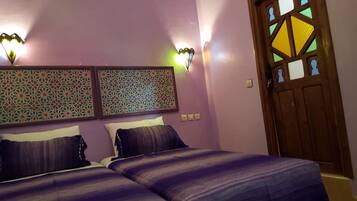 3 bedrooms, bed sheets