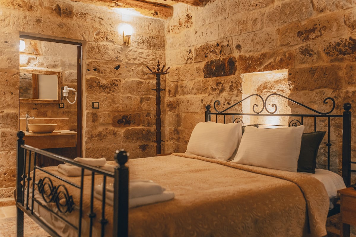 Premium bedding, individually decorated, individually furnished