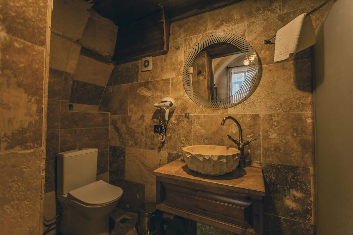 Economy Room | Premium bedding, individually decorated, individually furnished