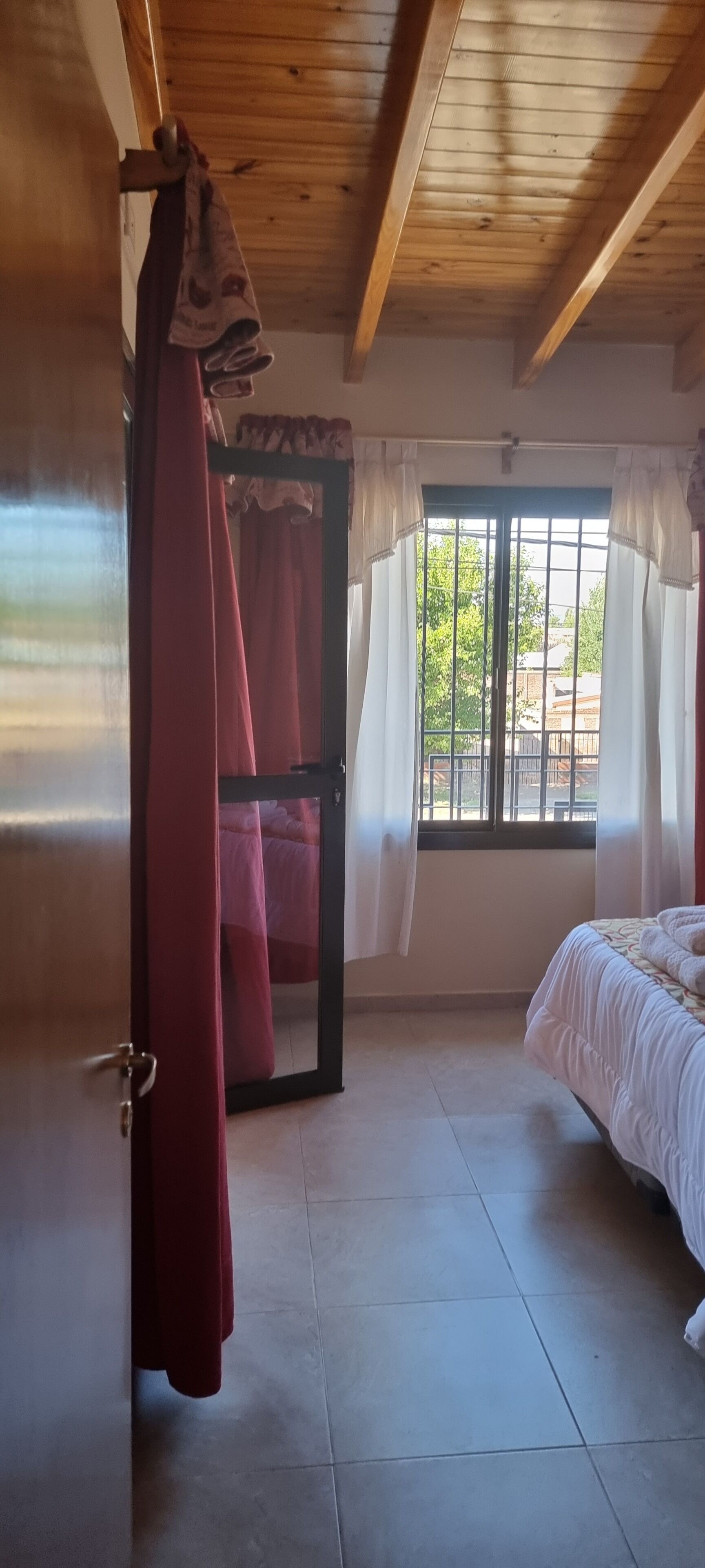 1 chambre, Wi-Fi gratuit, draps fournis