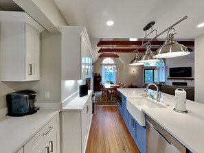 House (4 Bedrooms) | Property amenity
