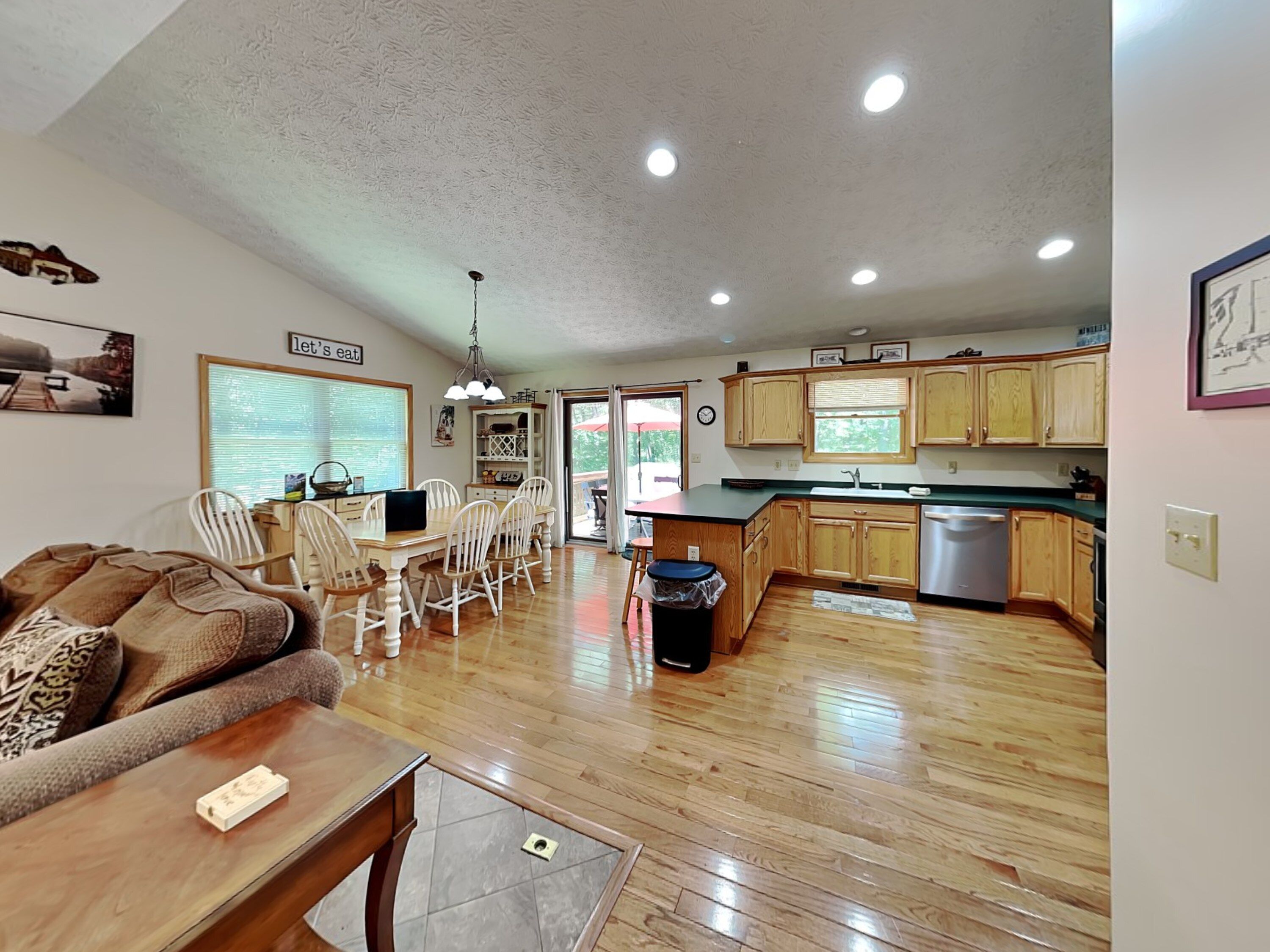 House (4 Bedrooms) | Property amenity