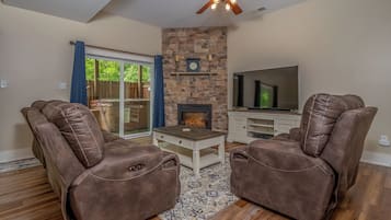 House (5 Bedrooms) | Property amenity