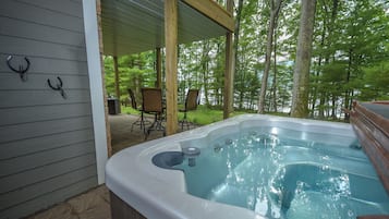 House (5 Bedrooms) | Property amenity