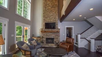 House (5 Bedrooms) | Property amenity