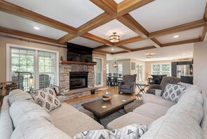 House (Multiple Bedrooms) | Property amenity