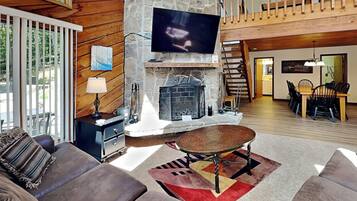 House (3 Bedrooms) | Property amenity