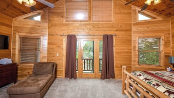 Studio (5 Bedrooms) | Tiện nghi, dịch vụ nơi lưu trú