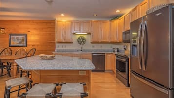 Studio (5 Bedrooms) | Fasilitas properti