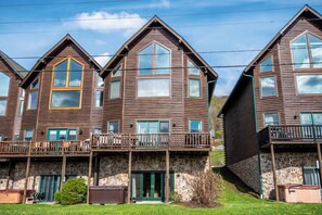 開放式客房 (5 Bedrooms) | 住宿正面