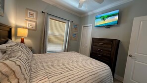 4 bedrooms, free WiFi, bed sheets