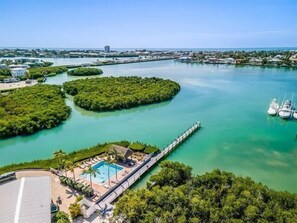 Pool - Sea Forever at Vaca Cove 4 Bed 3 Baths, Saltwater Pool, Jacuzzi, Ocean View with Dock (Marathon)