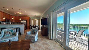 Unclassified image, 3 of 42, button