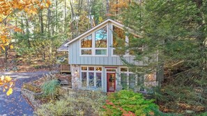 하우스 (4 Bedrooms) | 숙박 시설 정면