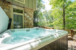 House (4 Bedrooms) | Property amenity